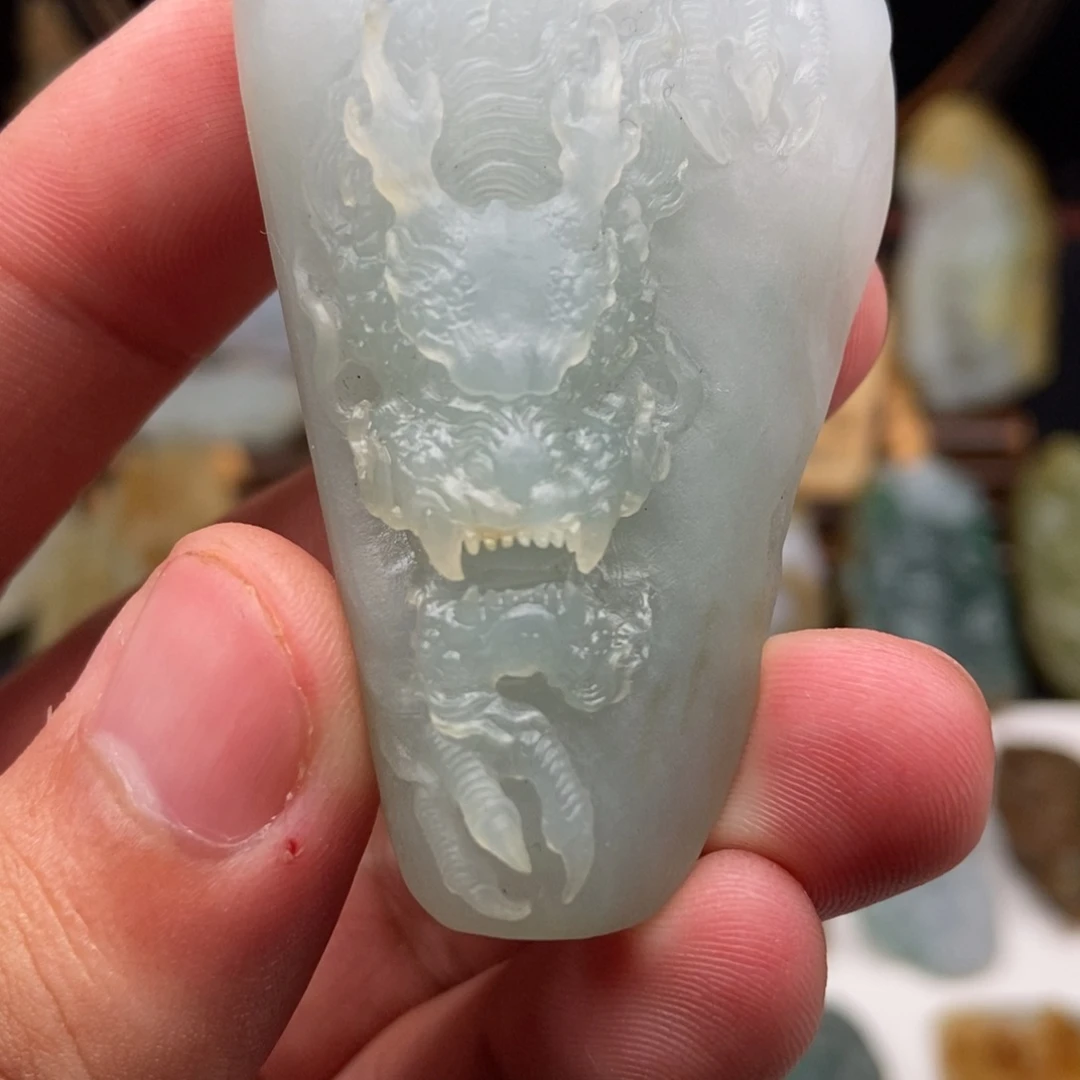 定制翡翠未镶嵌缅甸翡翠A货，神龙护主