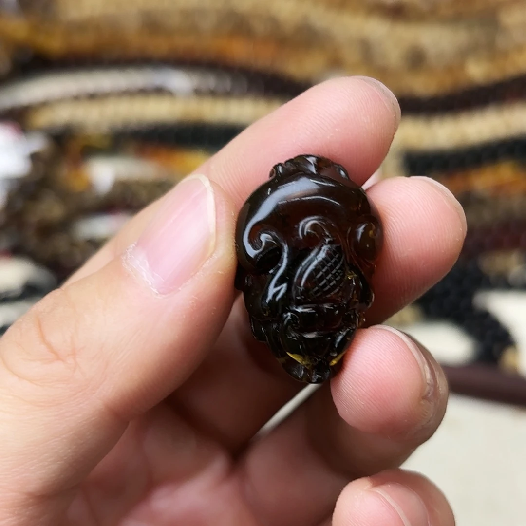 琥珀未镶嵌裸石大