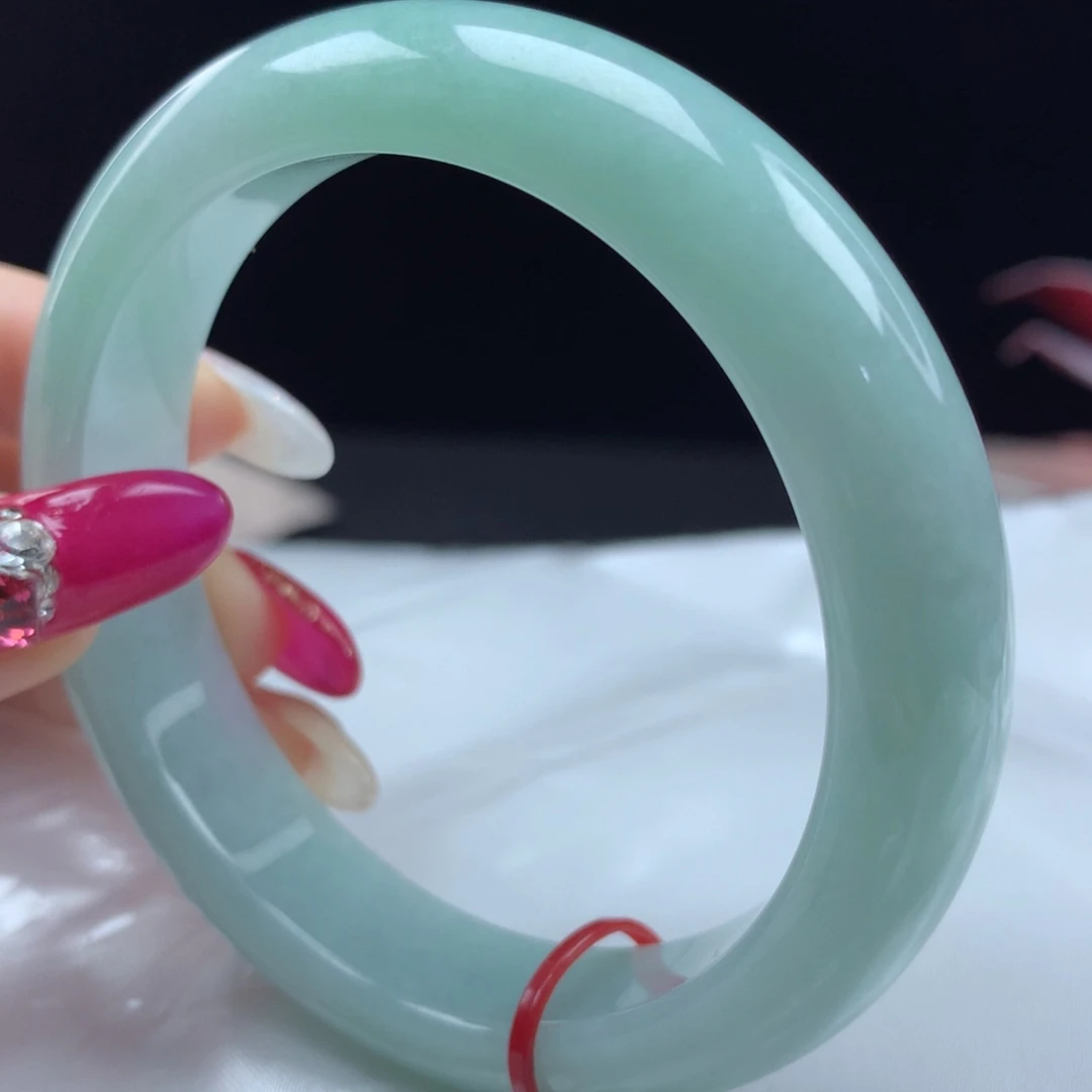 未镶嵌手镯翡翠78025，