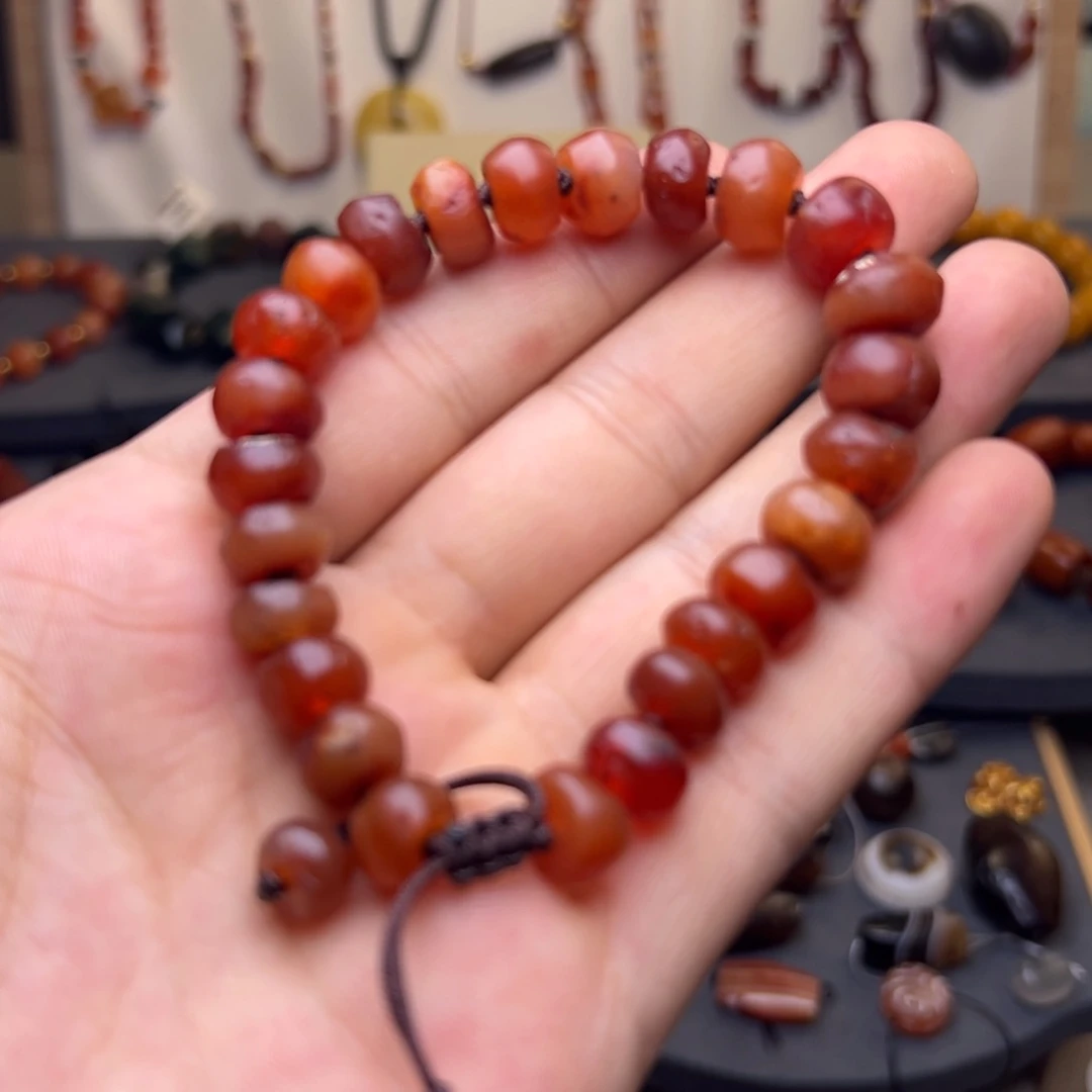 玛瑙/玉髓颈饰合金