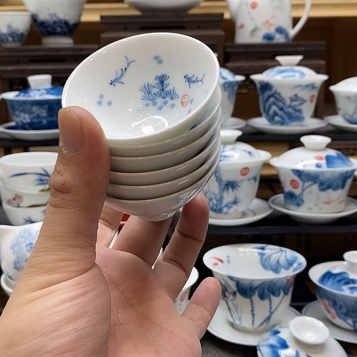 手绘微瑕荷花杯子