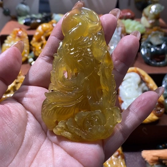 烬***狐蛇纹石玉未镶嵌颈饰