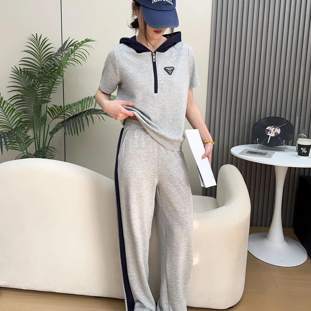 2025新款短袖两件套运动洋气时尚休闲夏季宽松显瘦连帽套装C2383