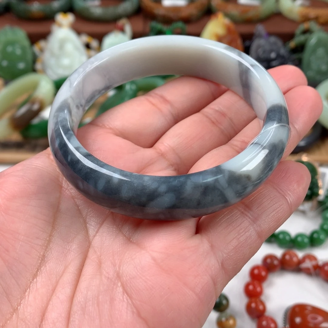 和田玉手镯未镶嵌59.8口径