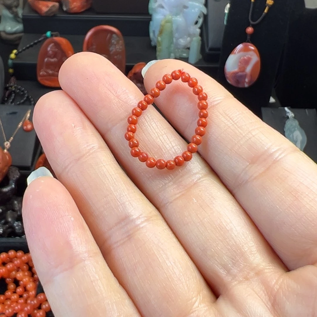 南红玛瑙未镶嵌戒指沈*面