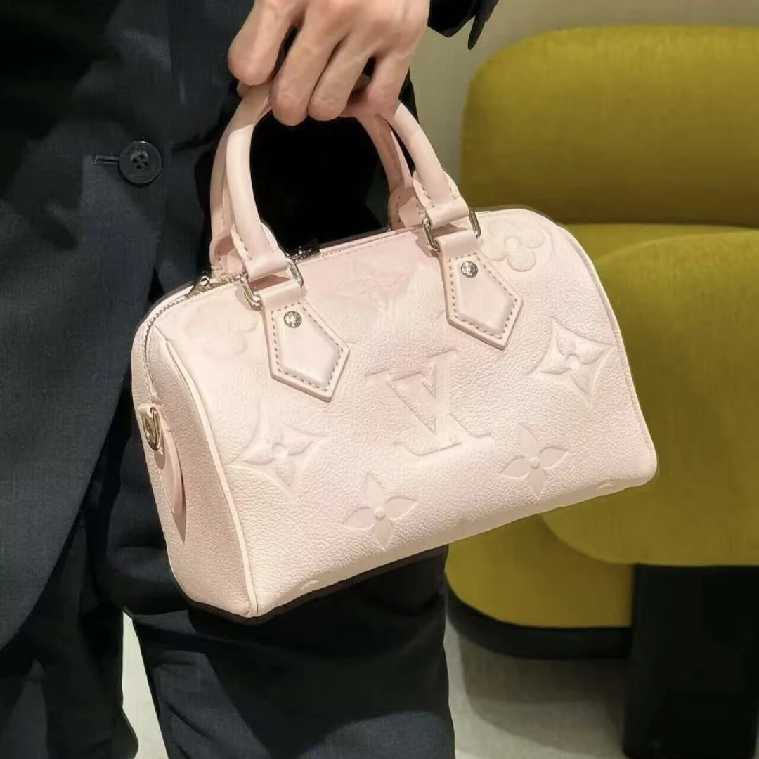 95新 LouisVuitton/路易威登 嫩粉色speedy20斜挎包