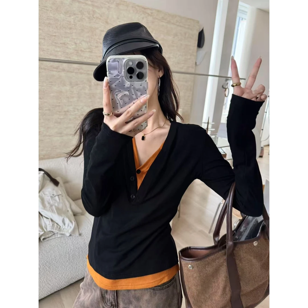 SP 撞色假两件V领长袖T恤女早秋内搭修身打底衫上衣t