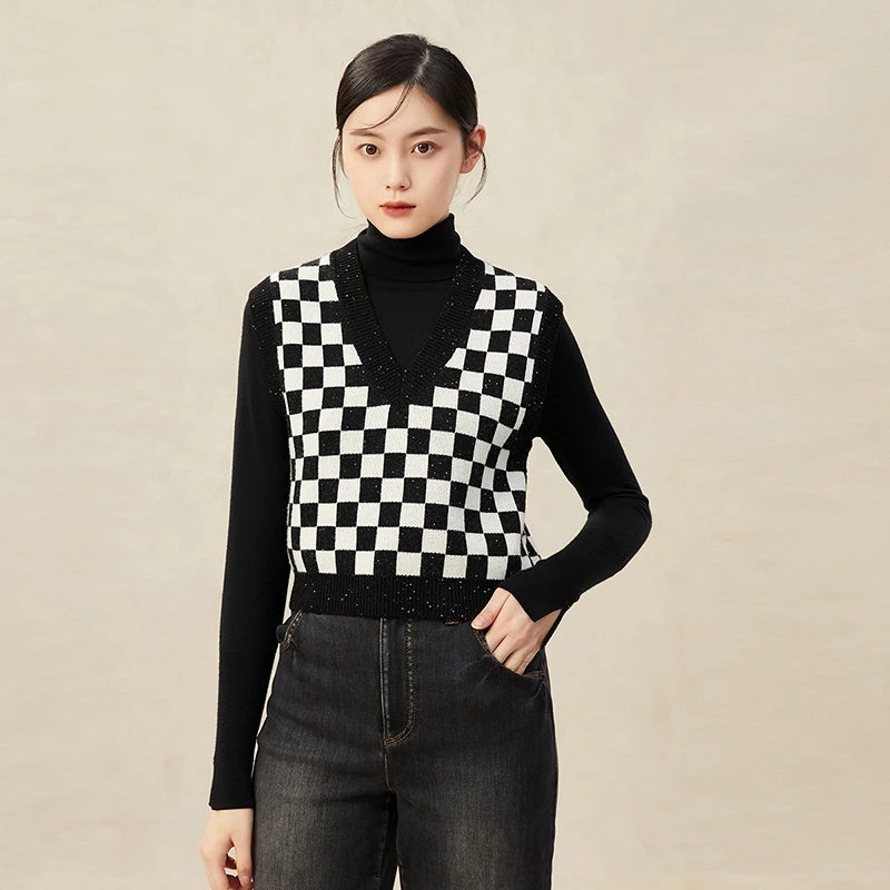 阿玛施AMASS新款女装质感V领黑白格绵羊毛针织马甲背心5399558