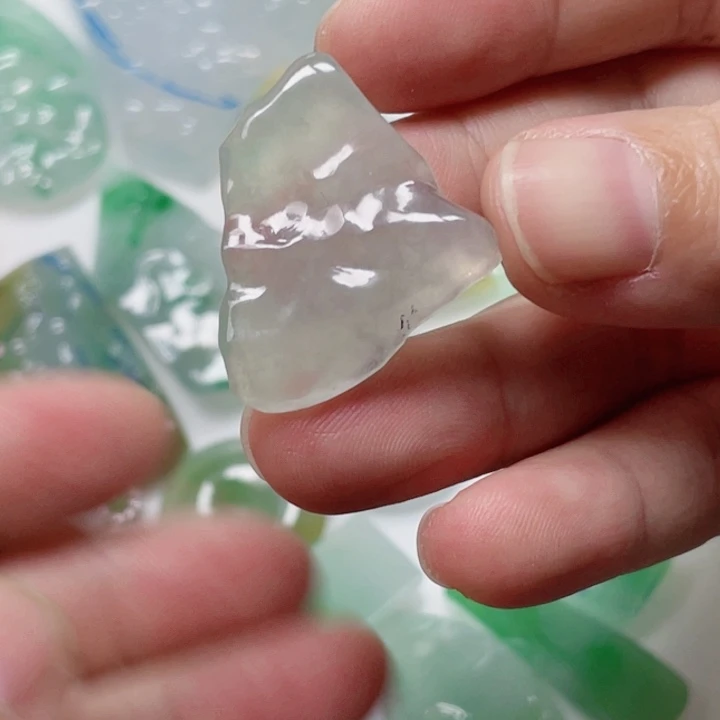 定制翡翠未镶嵌包工