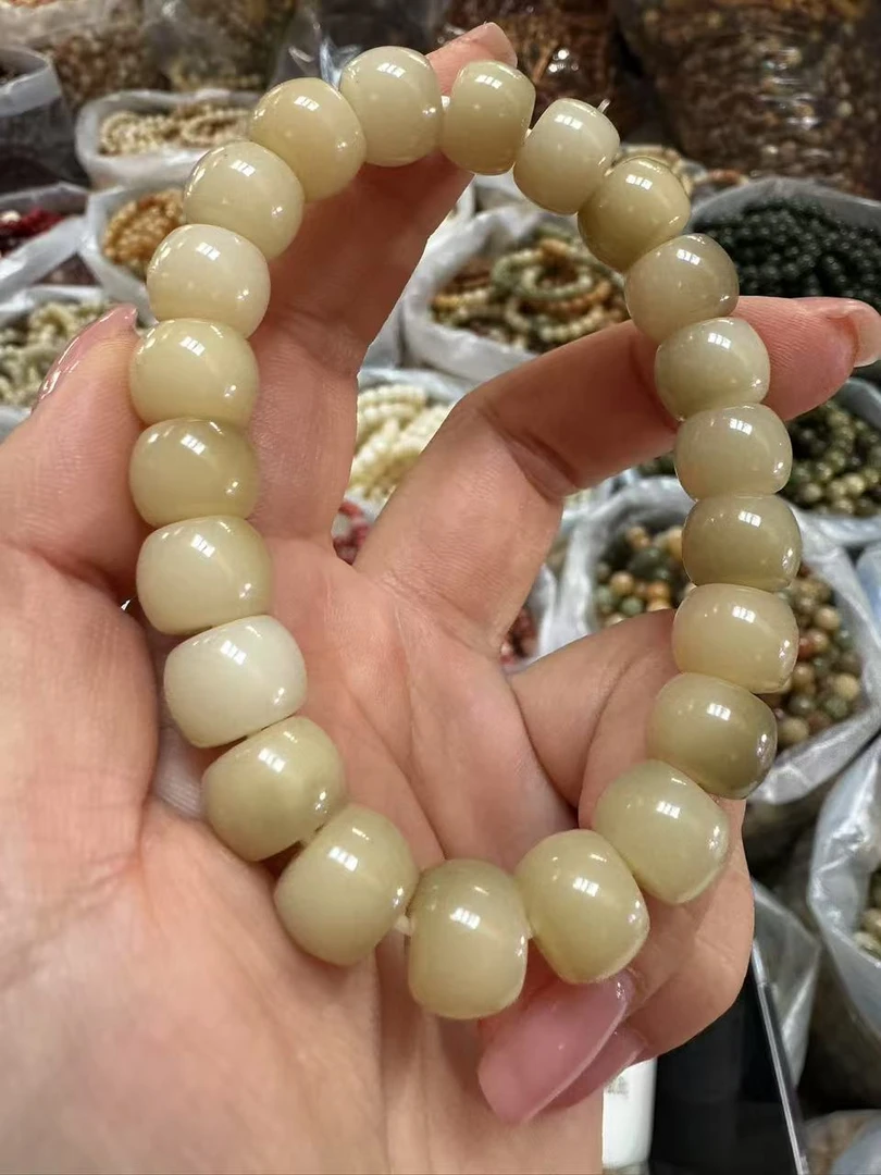 911白玉色白玉菩提直切手串