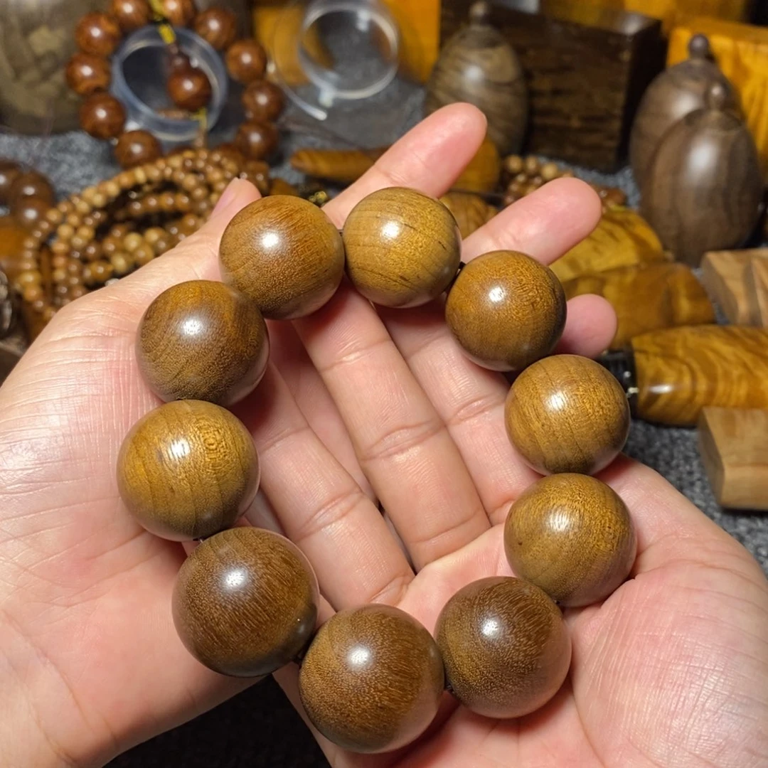 金丝楠修**性芭乐味道阴沉黄