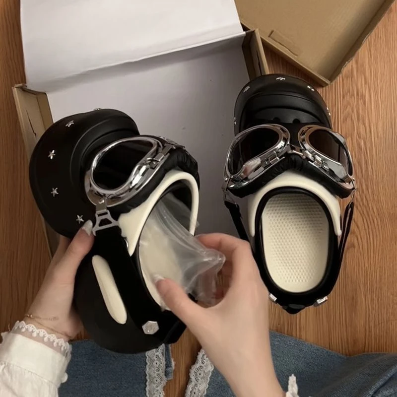 时尚爆款甜酷风厚底增高洞洞鞋女2025夏季新款百搭眼镜包头凉拖鞋