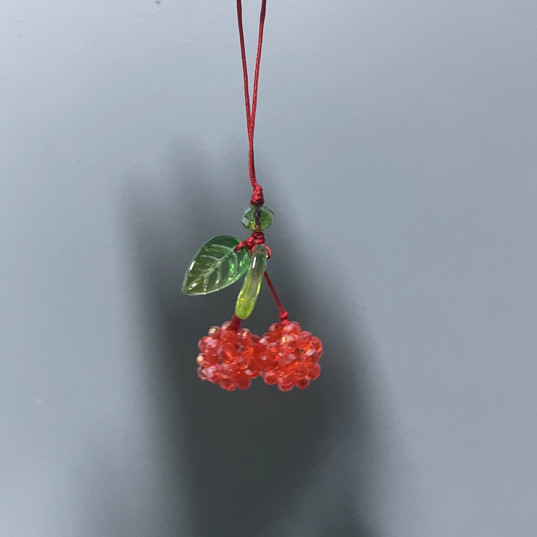 编织一对樱桃手机坠D891