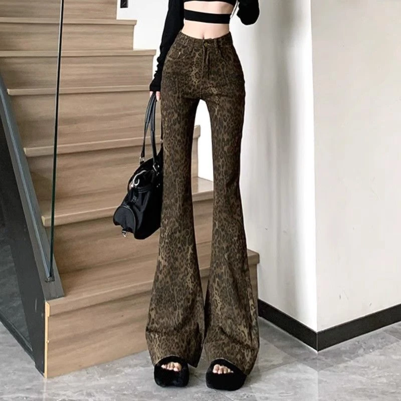 复古微喇叭牛仔裤2025年女秋季爆款豹纹裤子设计感高腰窄版马蹄裤