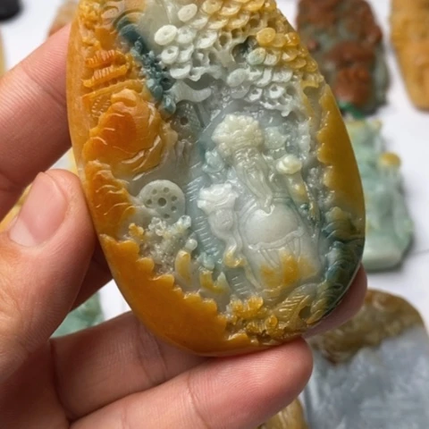 定制翡翠未镶嵌杜*端翡翠