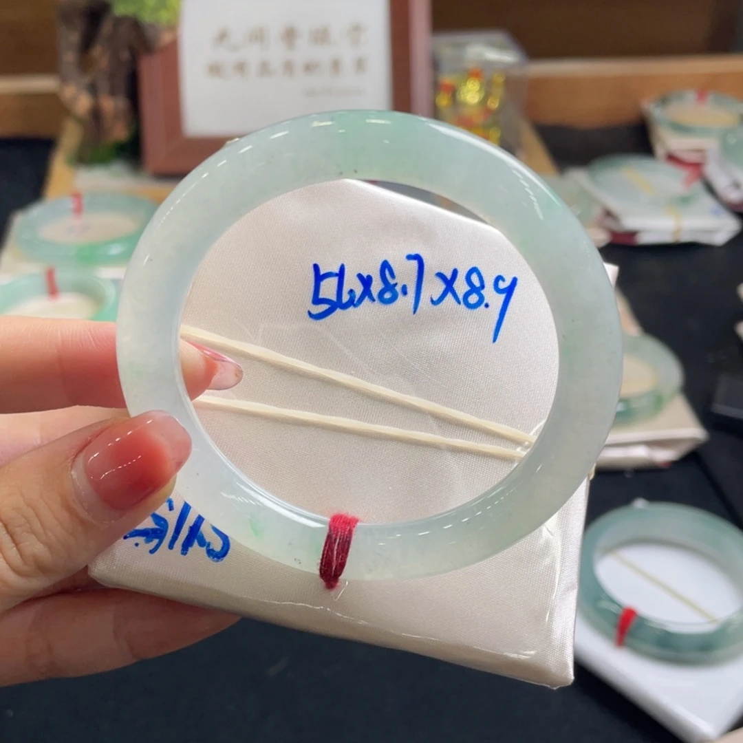 翡翠手镯未镶嵌56天然A货