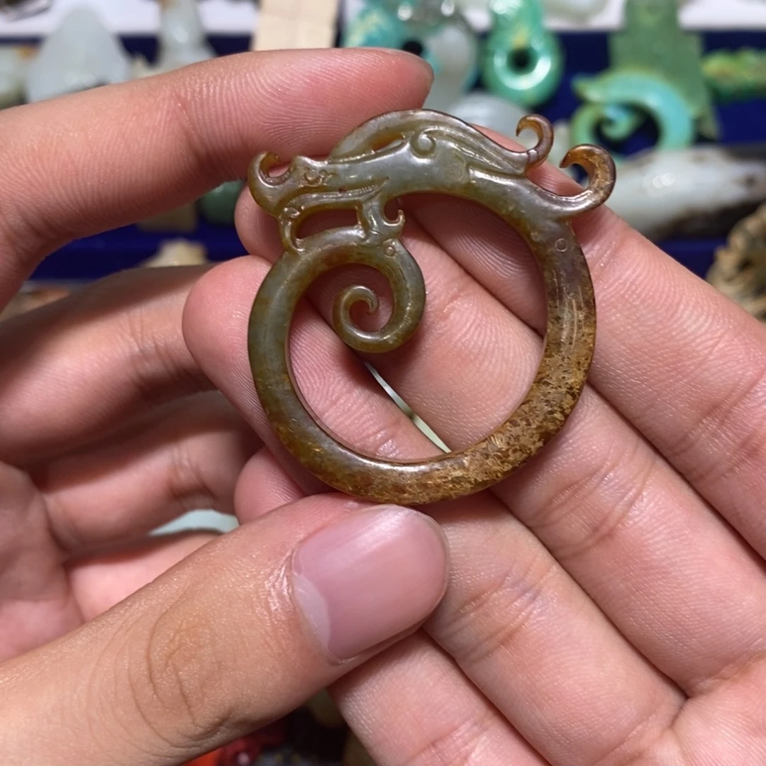 和田玉（糖玉）未镶嵌颈饰