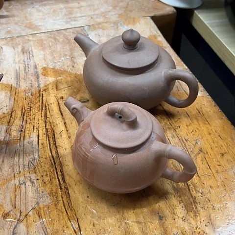 微瑕，不能明火，泡茶壶竹小号150，扁壶250毫升大