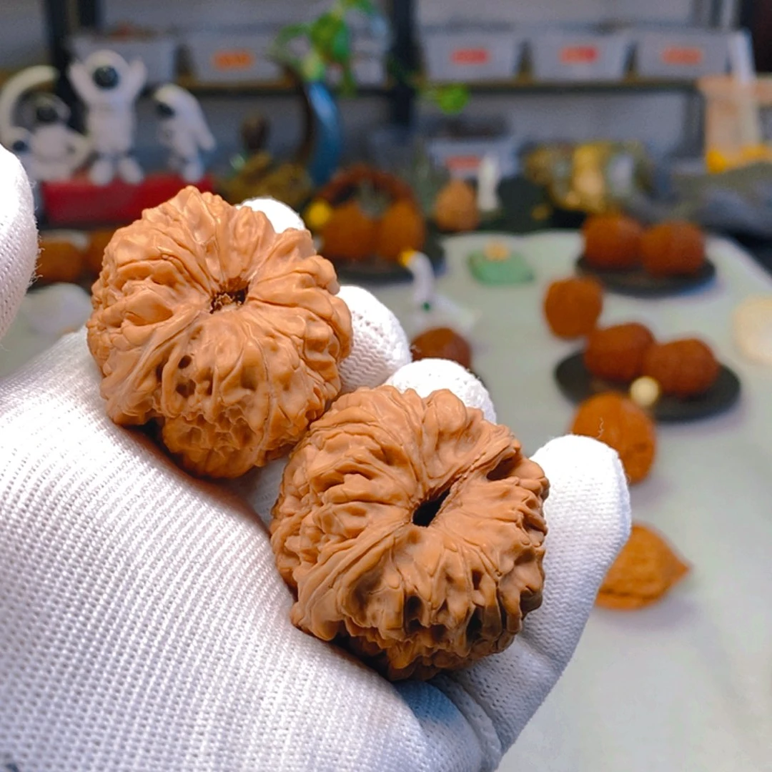 文玩核桃把件天花板门墩