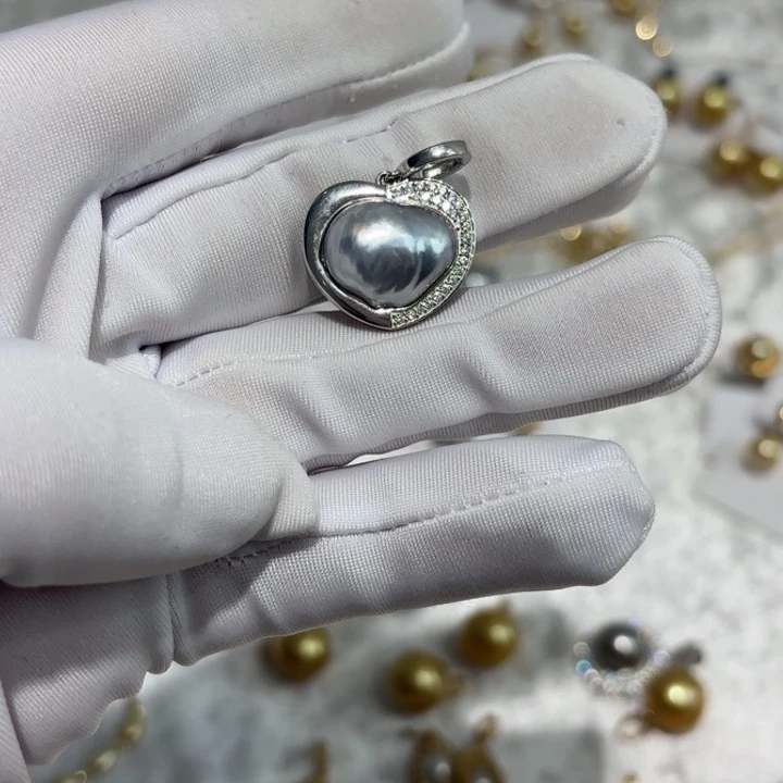 颈饰银S925镶嵌海水珍珠