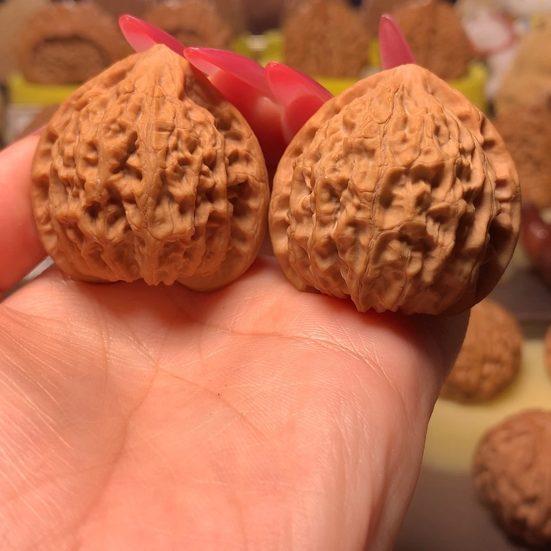 吊坠文玩核桃金牛蜡皮小王子39全品