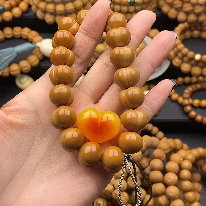 l***i全品 返油 柯基臀 爱心888