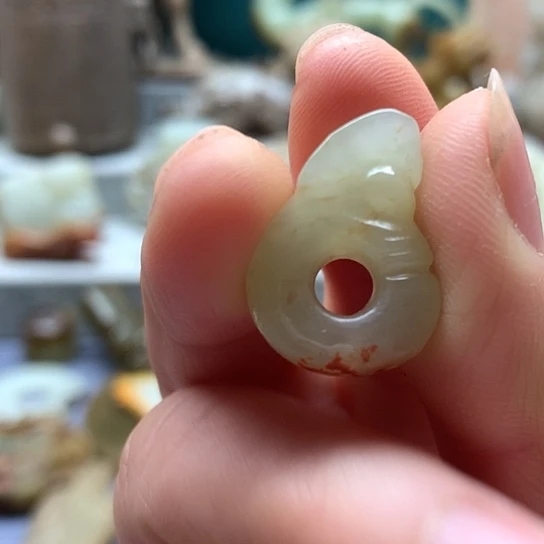 和田玉（糖玉）未镶嵌颈饰