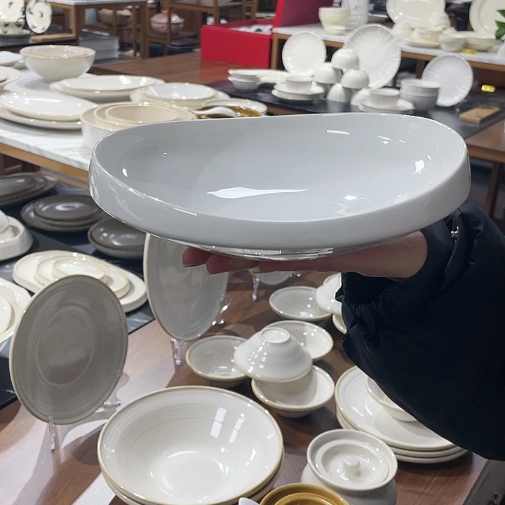白瓷餐盘餐盘餐盘