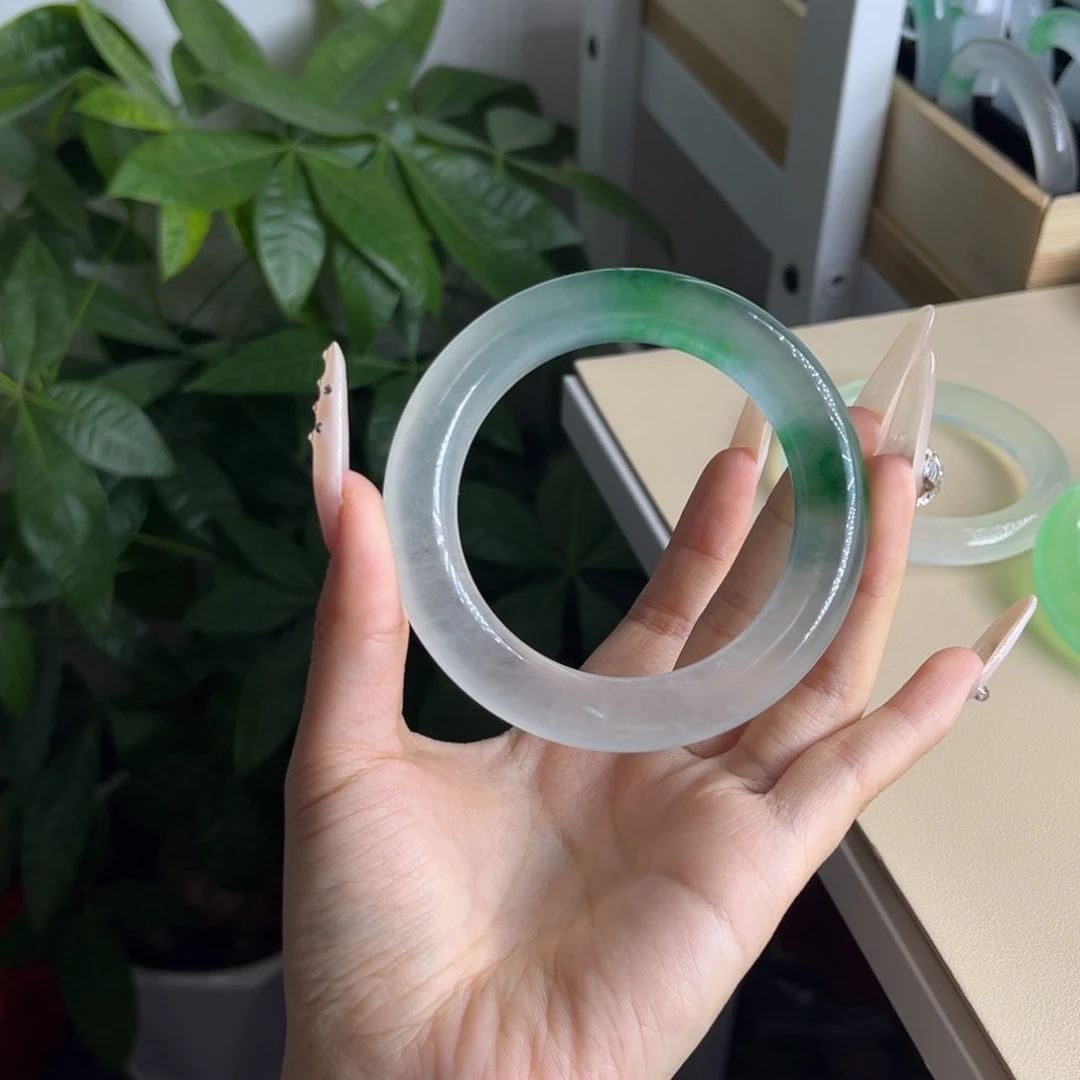 甜***预玉甜 55 圆条飘花