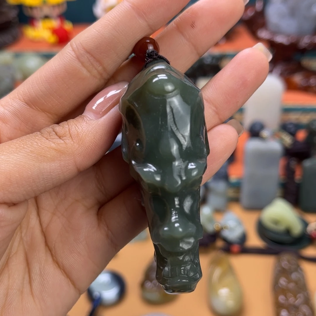 和田玉未镶嵌挂件