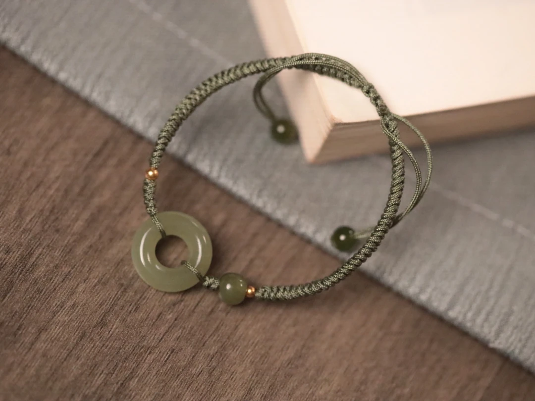 和田玉【跑环】绿色手绳款