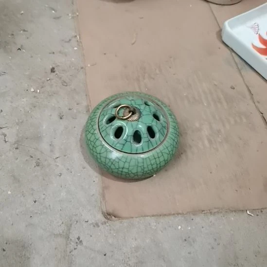 瓷片玩玩具枪毙吧热热的