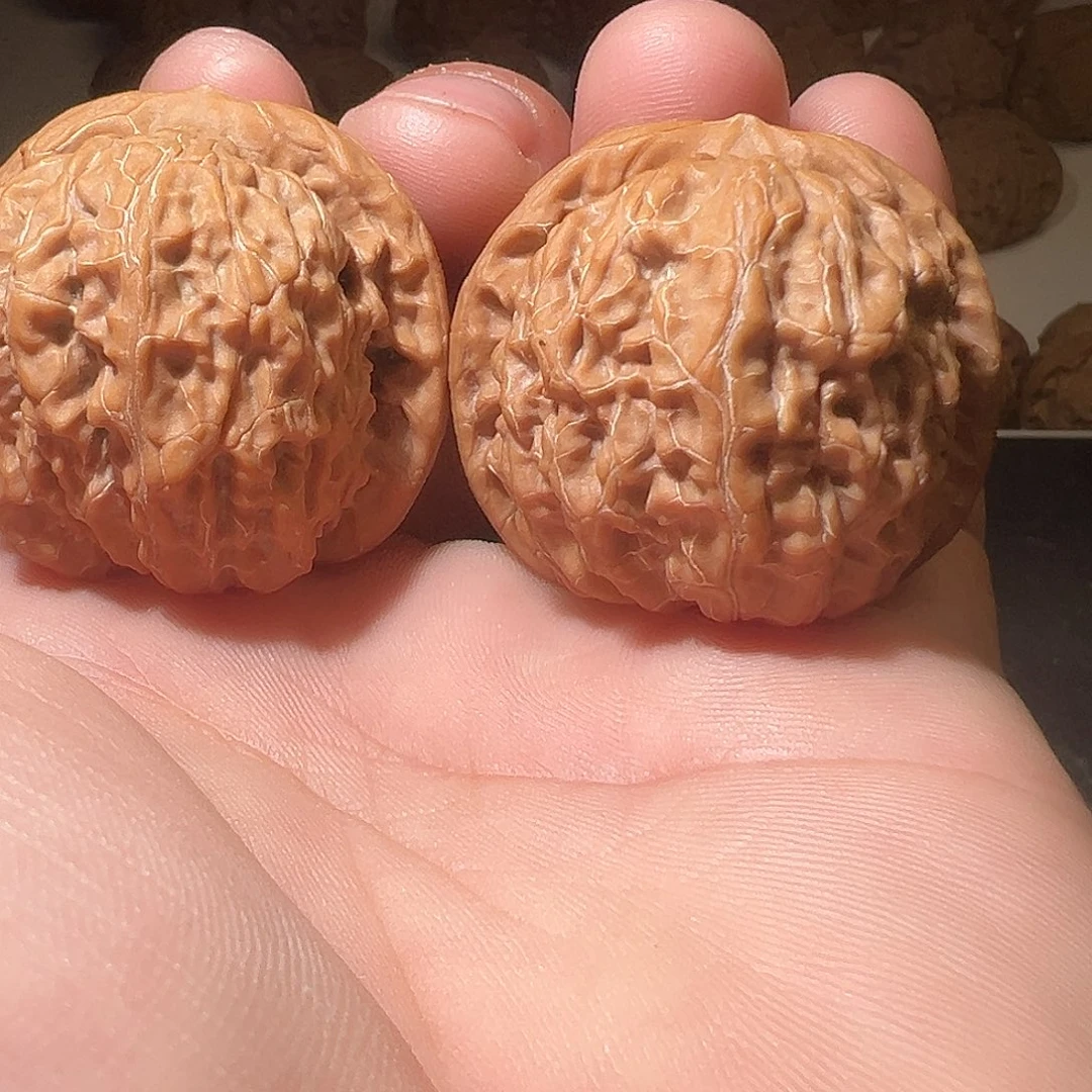 润***理把件文玩核桃文玩