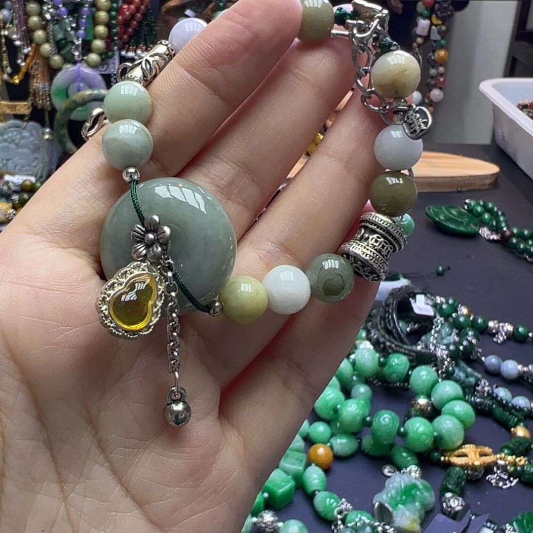 翡翠未镶嵌手链99