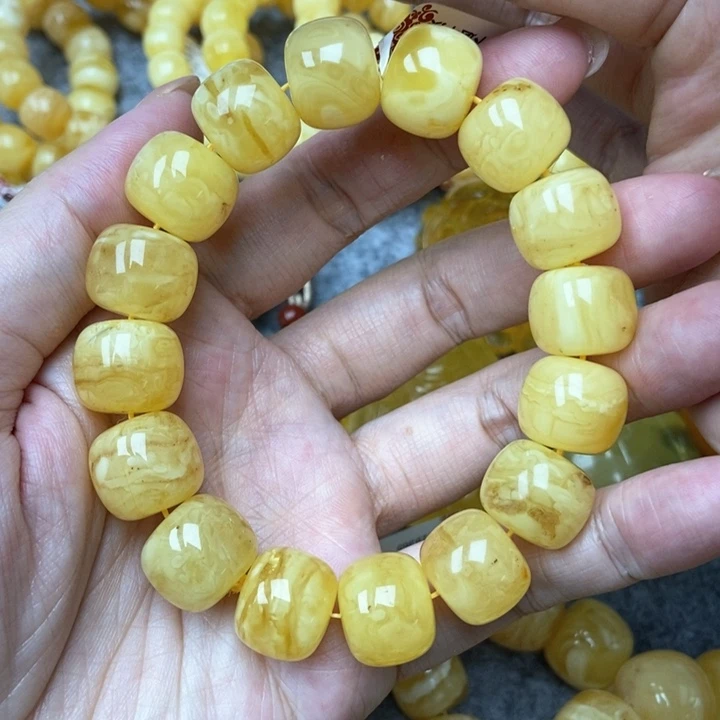 琥珀未镶嵌珠宝奇石5