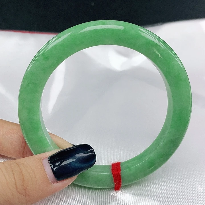 翡翠手镯未镶嵌圈54.6，5011