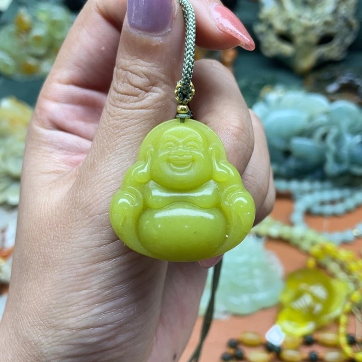 蛇纹石玉未镶嵌吊坠