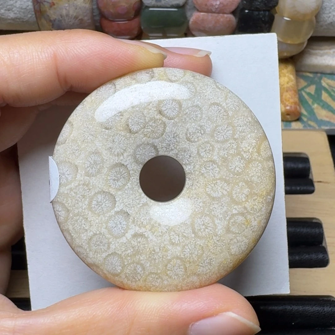 硅化玉淡黄满花未镶嵌