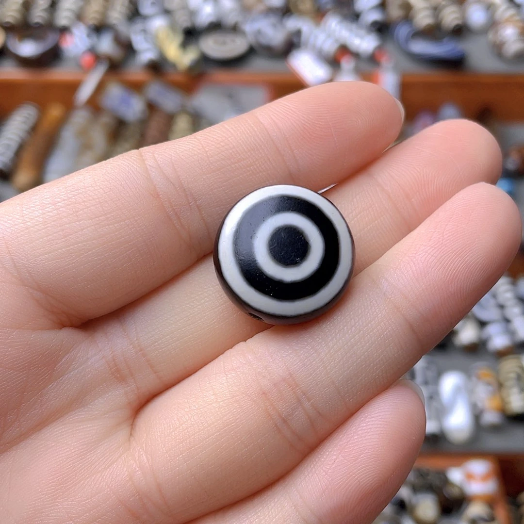 未镶嵌颈饰玛瑙/玉髓