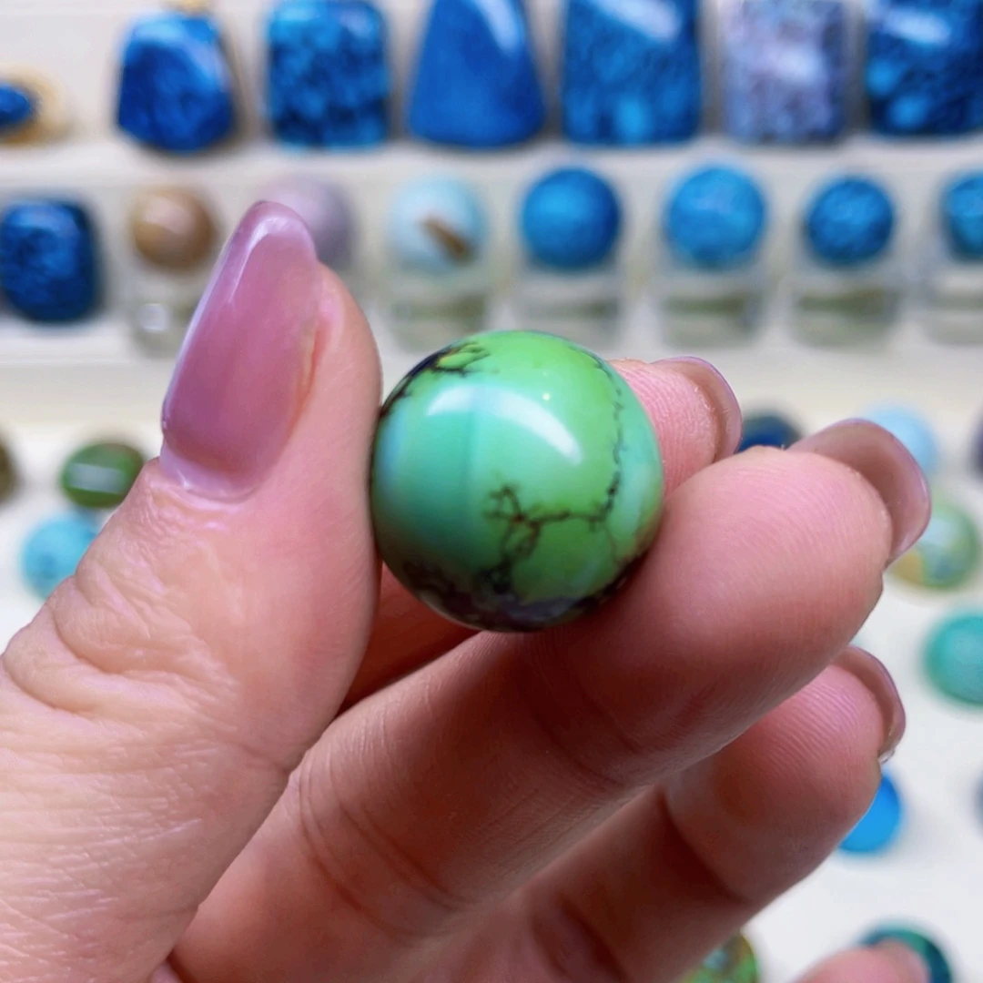 绿松石未镶嵌绿松石