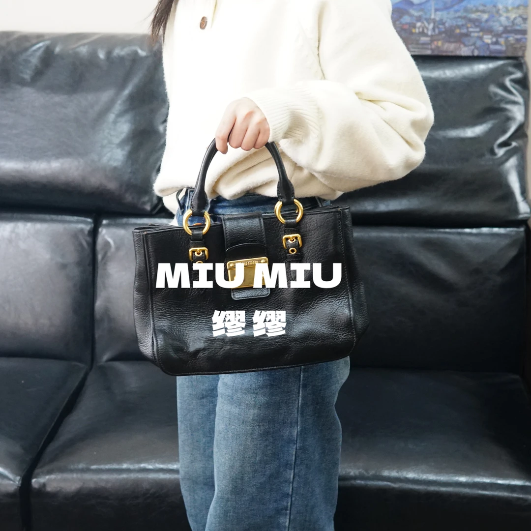 95新 MIU MIU/缪缪 miumiu/黑金单肩包/BB12612057/2057