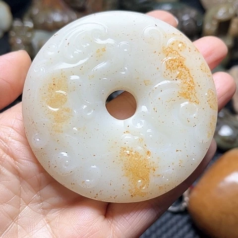 白玉菩提吊坠摆件