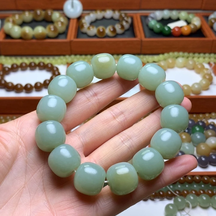 和田玉手串未镶嵌