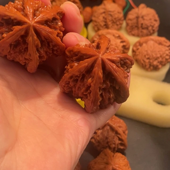 雄***爷猴头核桃吊坠工艺核桃