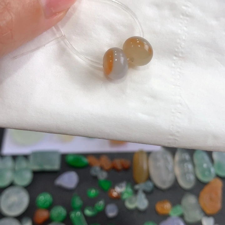 定制翡翠未镶嵌天然翡翠A货冰胶珠子