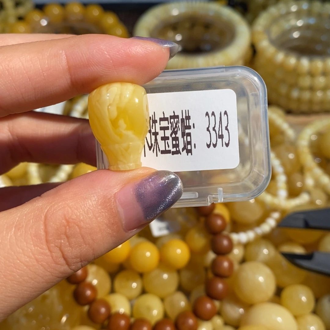 琥珀未镶嵌珠宝奇石3343