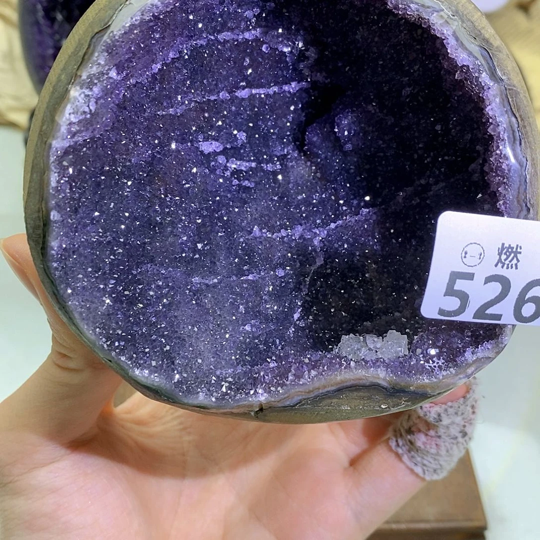 紫晶未镶嵌大型摆件（非配饰）