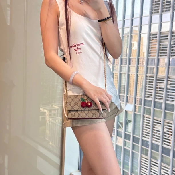 99新 GUCCI/古驰 mini樱桃链条包/5592