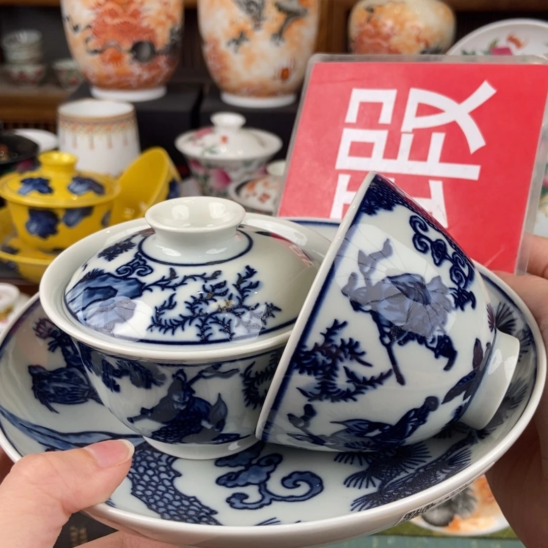 陶瓷的设计师是一个人的