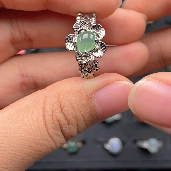 翡翠未镶嵌戒指戒指